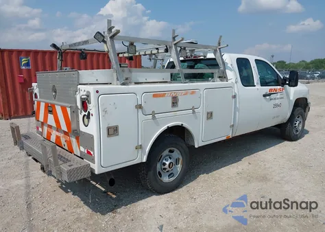 2012 Chevrolet Silverado 2500Hd Work Truck z USA, uszkodzony, nr VIN 1GB2KVCG2CZ306646